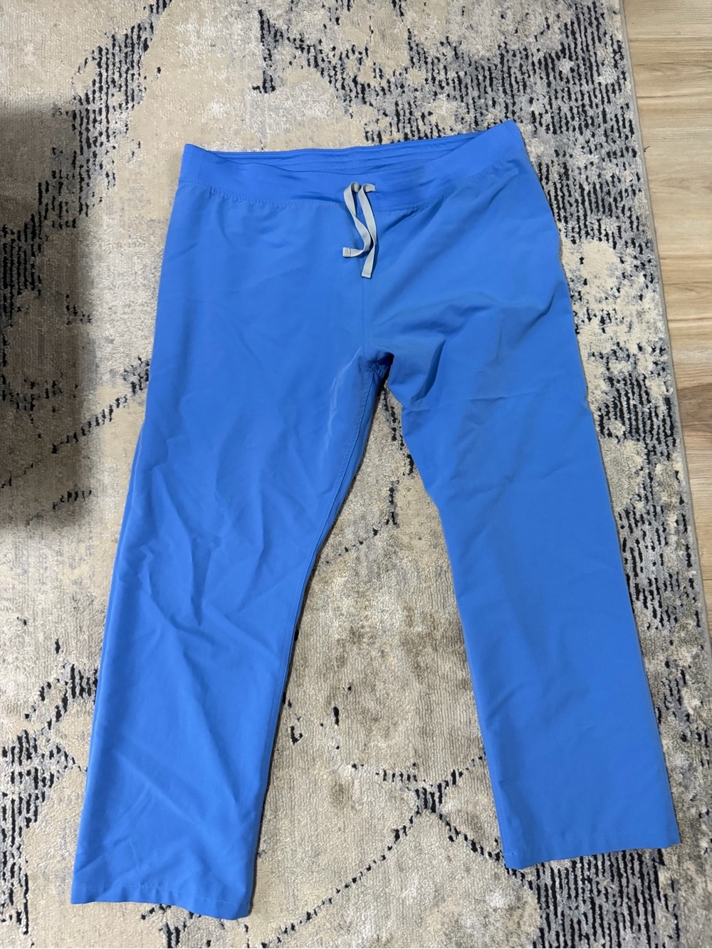 Women’s Athletic Drawstring Scrub Pants in Blue